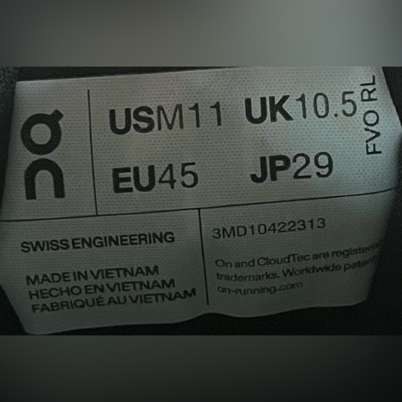 On CloudSurfer REFLECTIVE Mens Size 11 Running Shoes Sneakers Auburn Frost - Picture 12 of 13